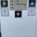 Nocleg ze śniadaniem Shining 4*