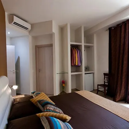 Shining 4* アヴォラ