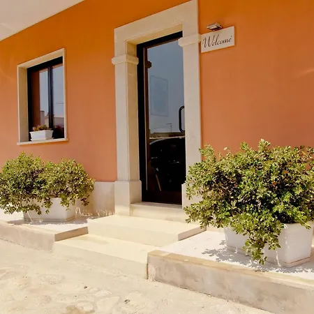 Shining Couette-café 4*